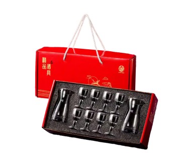 Kit de Vasos de Licor "Mautai" - 2 Botellas (80ml) + 8 Copas (10ml) | Estuche Regalo