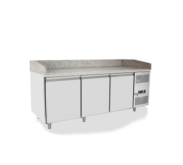 Mesa Refrigerada Para Preparación De Pizza - Ventilada - con 3 Puertas Capacidad 420L -2°/+8°C 2010X800X850+100MM
