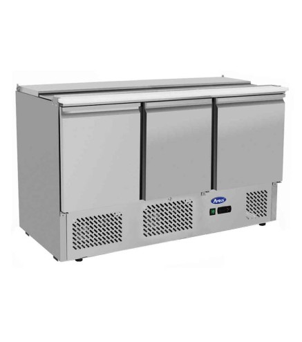 Saladette mesa refrigerada 3 Puertas 380L 136.5x70x91.8cm