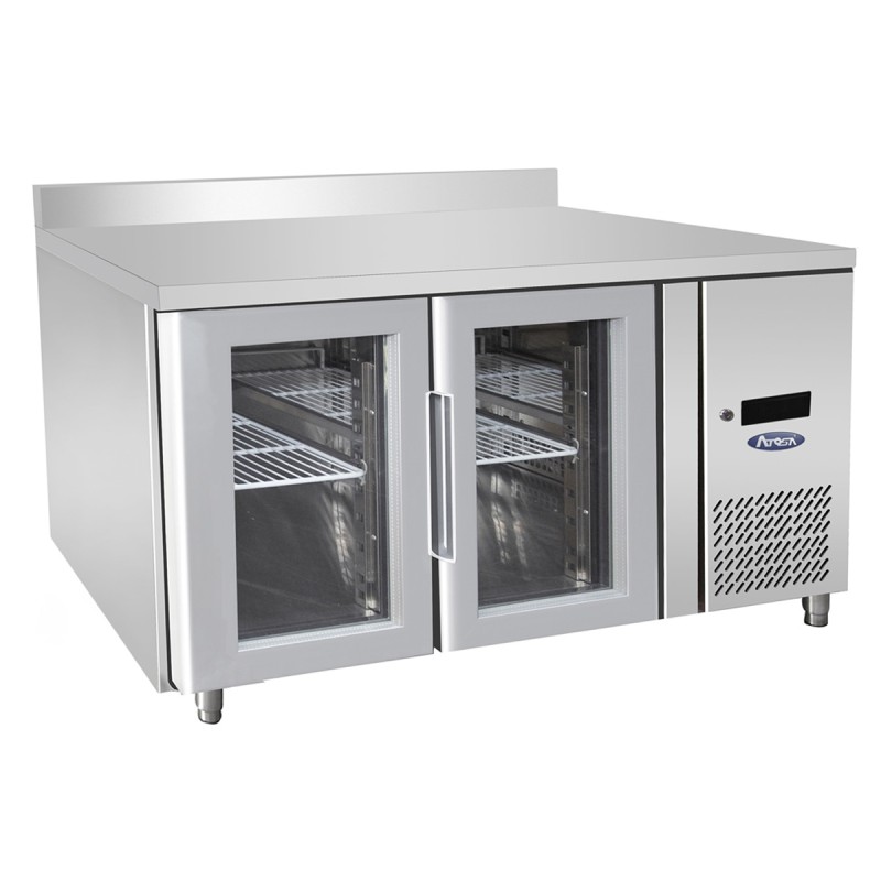 Mesa Refrigerada Ventilada Con 2 Puertas de Cristal con Tope - Capacidad 280L -2°/+8°C 1360X700X850+100MM Mesa Refrigerada Ventilada Con 2 Puertas de Cristal con Tope - Capacidad 280L -2°/+8°C 1360X700X850+100MM